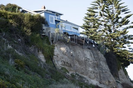 how to protect yourself from landslides